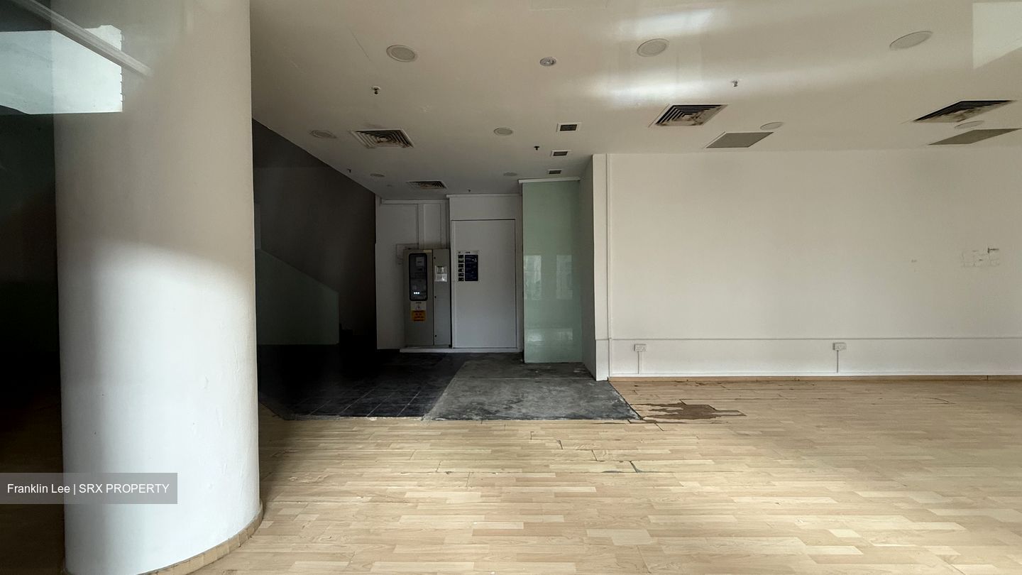 Roxy Square (D15), Shop House #584525531